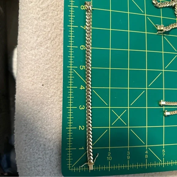 COPY - 14k solid gold Miami Cuban link Bracelet 7mm 8inch.